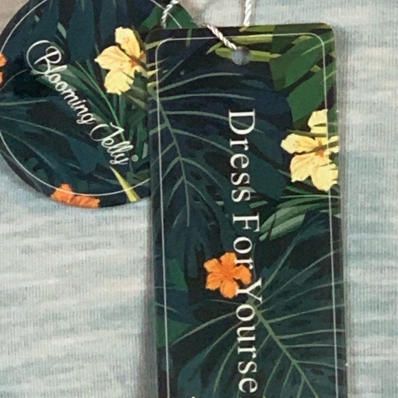 Blooming Jelly Short Sleeve T-Shirt - Green White Pink Ombre - Medium - Picture 7 of 11